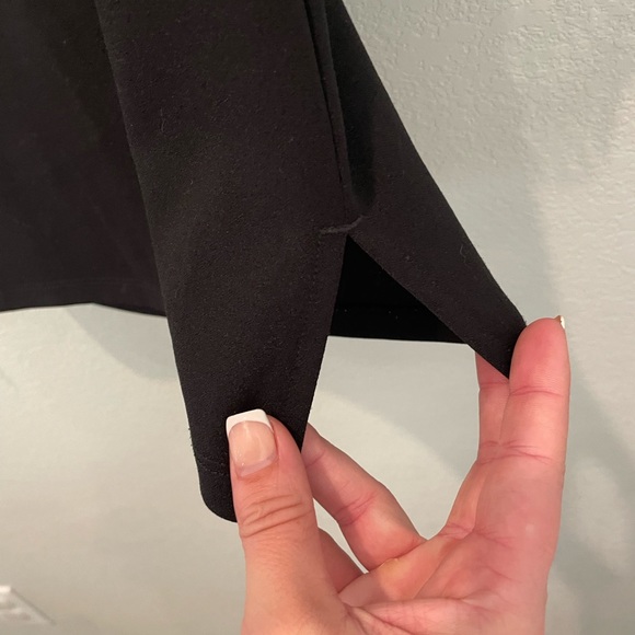 Ann Taylor XS Petite Women’s Black Blouse - Picture 6 of 7